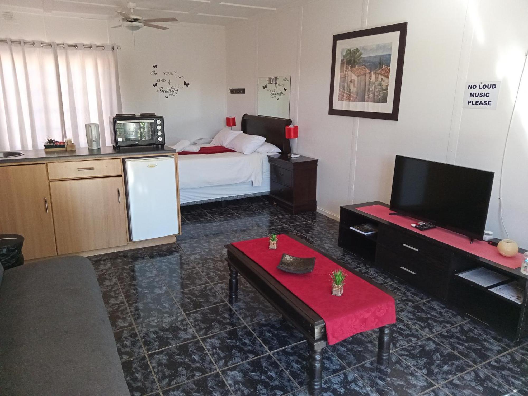 גרייפדאם Sunrose Group Of Guesthouses מראה חיצוני תמונה