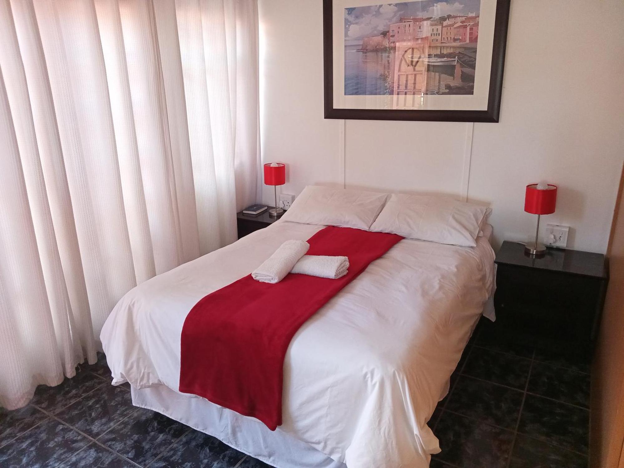 גרייפדאם Sunrose Group Of Guesthouses מראה חיצוני תמונה
